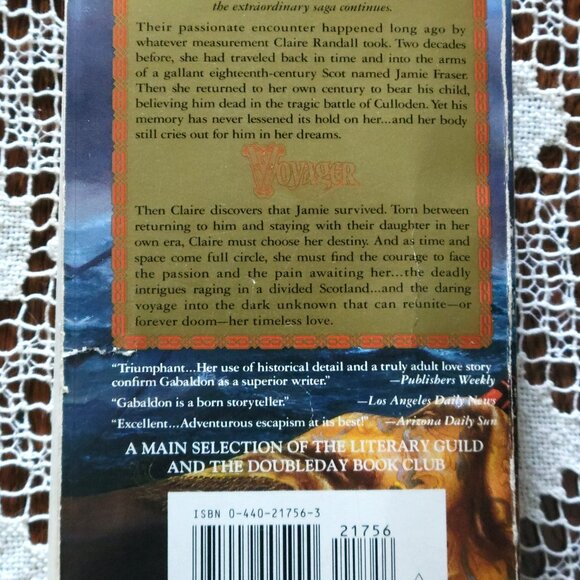 VOYAGER DIANA GABALDON VINTAGE 1994 SIGNED PAPERBACK OUTLANDER SERIES BOOK #3 - Picture 3 of 14